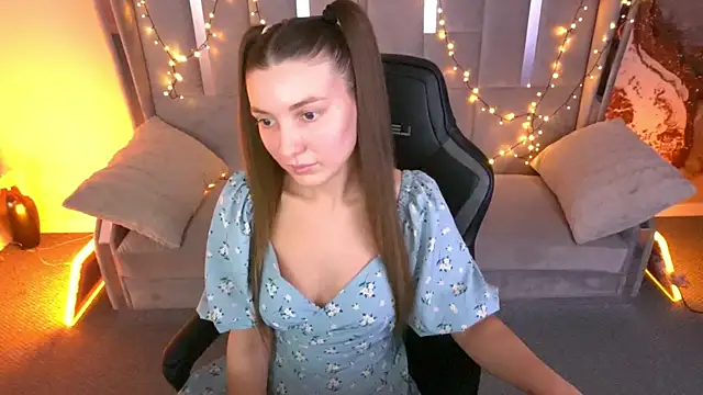 AshleyBaie online show from 04.15.26