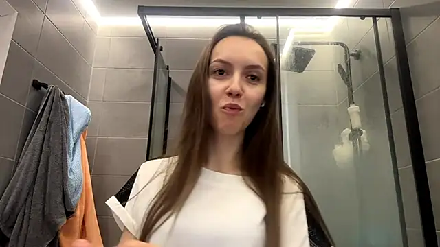 BrandyNorthcott online show from 04.09.26