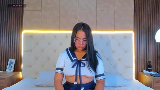 Amelia Rossetti online show from 04.11.26