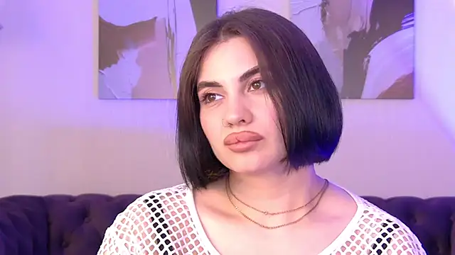 AdrianaToress online show from 05.19.26