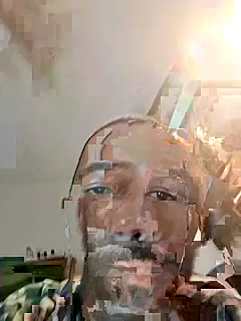 Snapshot of Willybigcock1981 chatting on 04.08.26 Willybigcock1981 online show from 04.08.26