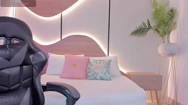 dulce glow  online show from 04.23.26