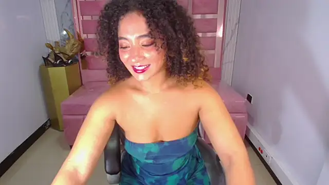 Snapshot of Brittany_ch chatting on 04.15.26 Brittany ch online show from 04.15.26