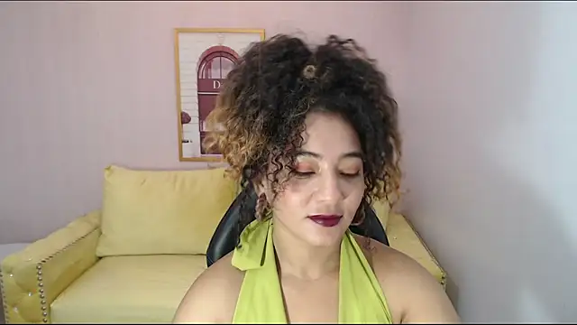 Snapshot of Brittany_ch chatting on 05.03.26 Brittany ch online show from 05.03.26