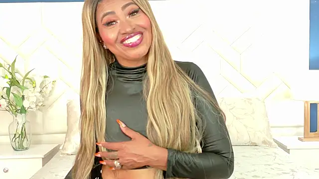 Kiara Parker  online show from 04.24.26