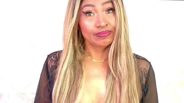 Kiara Parker  online show from 05.05.26
