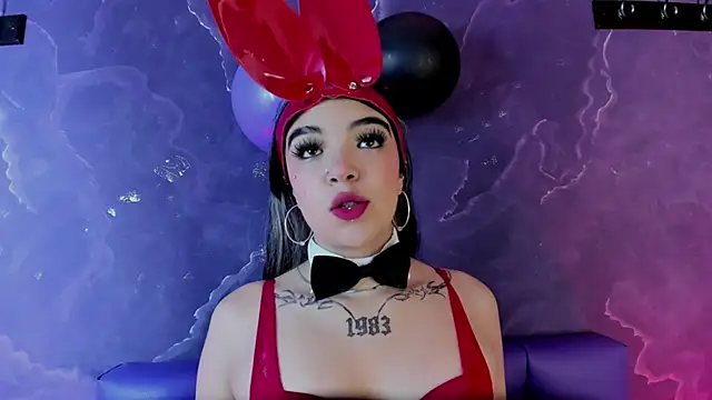 Snapshot of MeivissDemoni chatting on 04.07.26 MeivissDemoni online show from 04.07.26