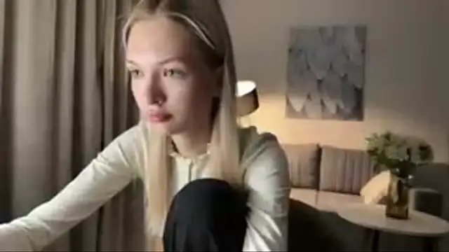 EvelineMolima online show from 04.16.26