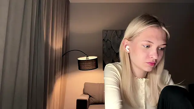 EvelineMolima online show from 05.01.26