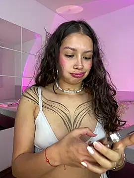 Dreanaa online show from 05.14.26
