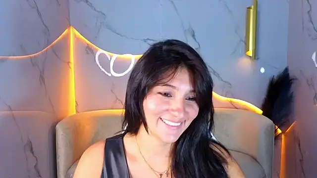 Snapshot of Alisson_tx_ chatting on 04.15.26 Alisson tx online show from 04.15.26