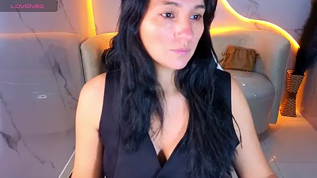 Snapshot of Alisson_tx_ chatting on 05.04.26 Alisson tx online show from 05.04.26
