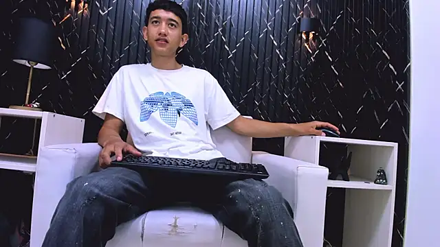 SmoothLatin  online show from 04.07.26