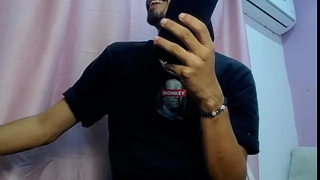 Amir guy  online show from 04.19.26