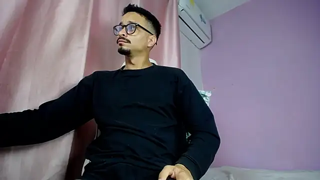 Amir guy  online show from 05.08.26