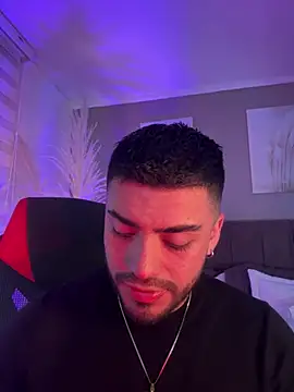 Snapshot of Alexander_Diazz chatting on 07.15.26 Alexander Diazz online show from 07.15.26