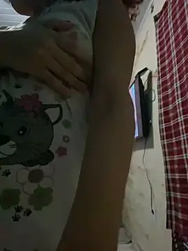 Snapshot of nandinharuivinha22 chatting on 04.08.26 nandinharuivinha22 online show from 04.08.26