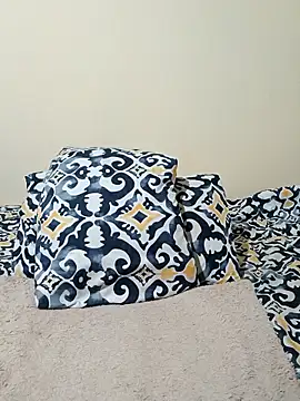 Snapshot of EbonySexySlimxxx chatting on 04.14.26 EbonySexySlimxxx online show from 04.14.26