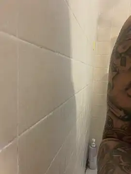 Snapshot of HbkOrLuvMe chatting on 04.09.26 HbkOrLuvMe online show from 04.09.26