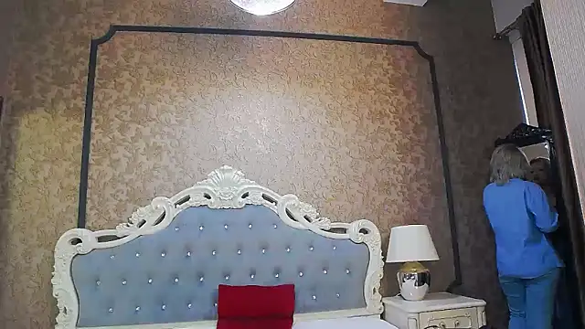 Ivy Quin online show from 06.07.26
