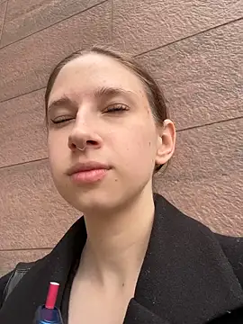 michelle lovique online show from 05.26.26