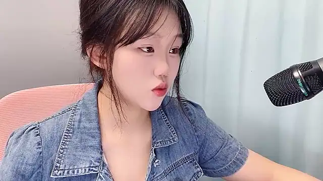 Lilababy00 online show from 04.20.26