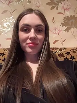 Snapshot of AlinaLove3213 chatting on 04.15.26 AlinaLove3213 online show from 04.15.26