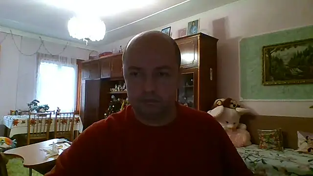 Snapshot of Luceriusbigass chatting on 12.02.25 Luceriusbigass online show from 12.02.25