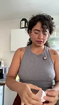 holaRosa online show from 05.17.26