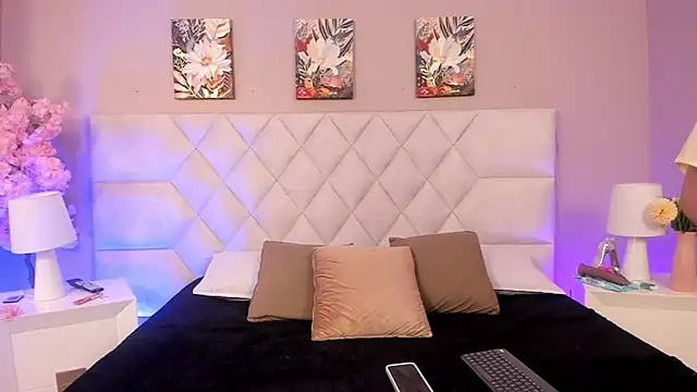 Victoria  lee online show from 04.30.26