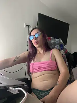 BellaTxM  online show from 05.17.26
