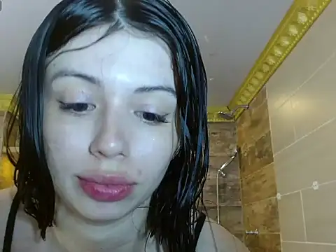 Snapshot of Sophie_Copers chatting on 04.18.26 Sophie Copers online show from 04.18.26