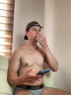 Joohny fox online show from 04.15.26