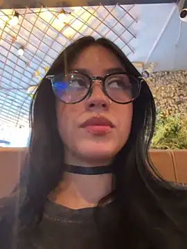 Snapshot of Kattze_ chatting on 04.30.26 Kattze online show from 04.30.26