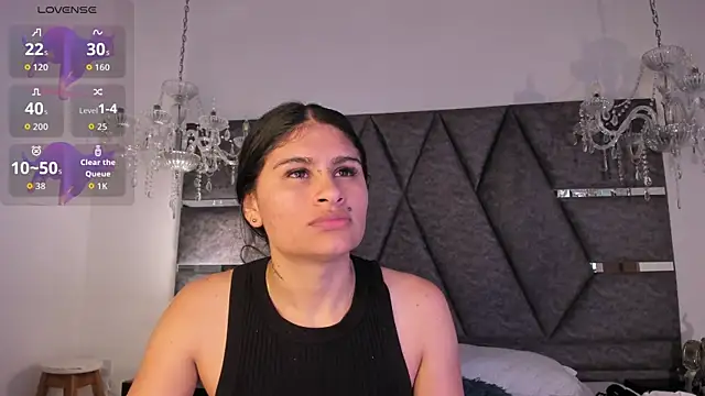 Snapshot of Cleopattra chatting on 04.30.26 Cleopattra online show from 04.30.26