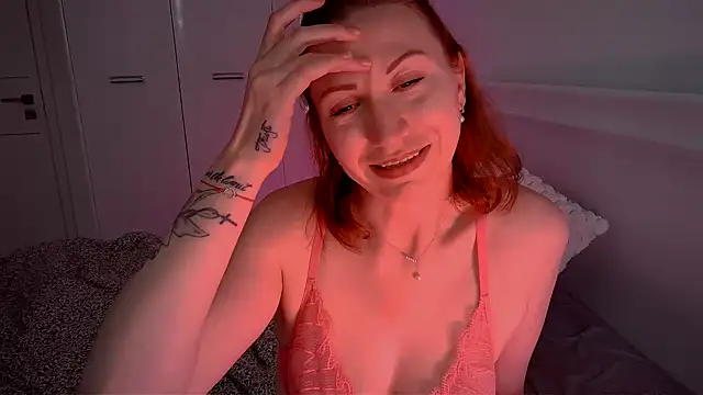 ElenaBrooks online show from 04.10.26