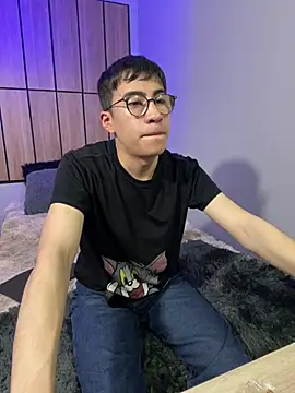 Snapshot of Andy_Norton chatting on 07.16.26 Andy Norton online show from 07.16.26