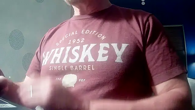 ilundercover online show from 04.15.26