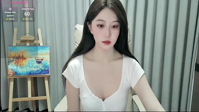 Snapshot of LUNYI-CC chatting on 06.08.26 LUNYI-CC online show from 06.08.26