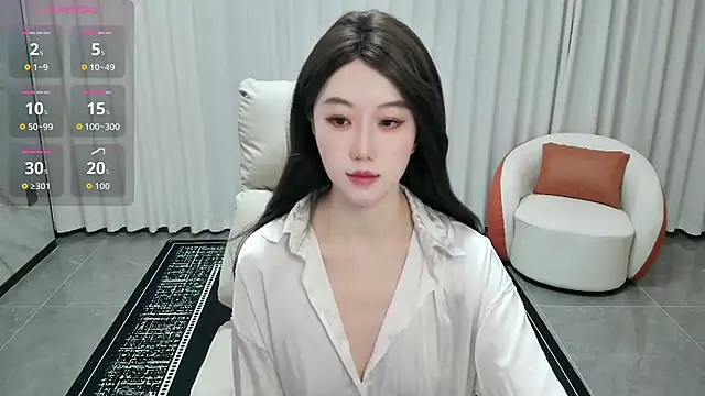Snapshot of LUNYI-CC chatting on 06.21.26 LUNYI-CC online show from 06.21.26