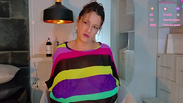 Adrianaa gold online show from 05.28.26
