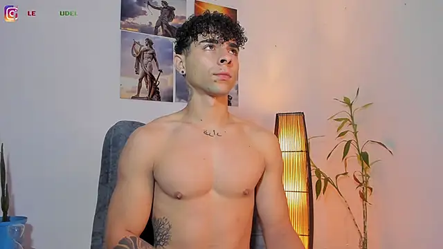 Snapshot of Alex_zt7 chatting on 05.01.26 Alex zt7 online show from 05.01.26