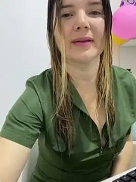 Snapshot of amelia_16 chatting on 06.06.26 amelia 16 online show from 06.06.26