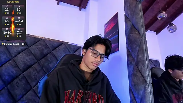 Snapshot of LiamKron chatting on 06.24.26 LiamKron online show from 06.24.26