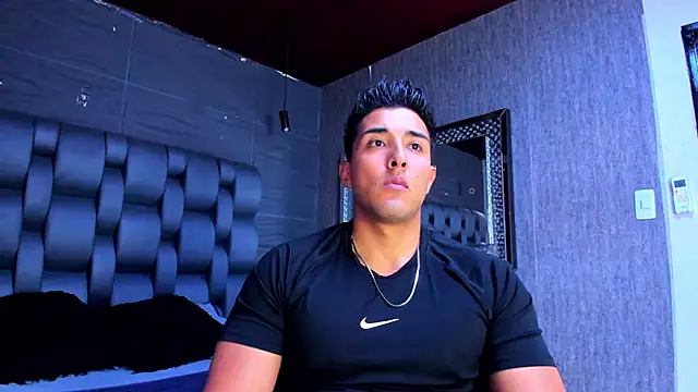 alangreek1 online show from 04.19.26