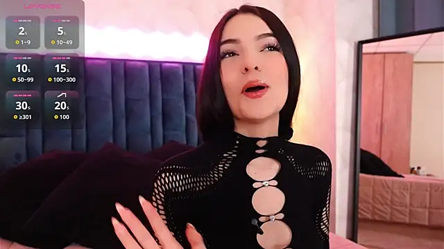 NicoleeNash online show from 05.06.26