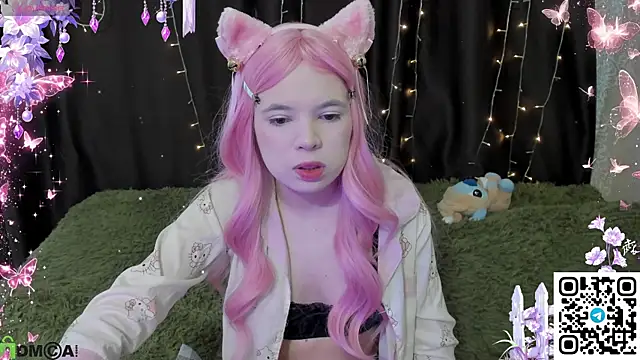 Snapshot of MisaRisaChan chatting on 04.16.26 MisaRisaChan online show from 04.16.26