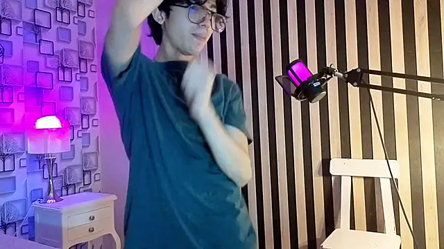 Twink Sebas7 online show from 05.02.26