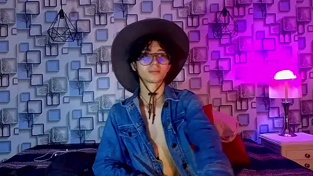 Twink Sebas7 online show from 05.09.26