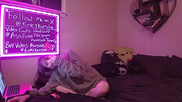 AsaFoXXX online show from 04.09.26